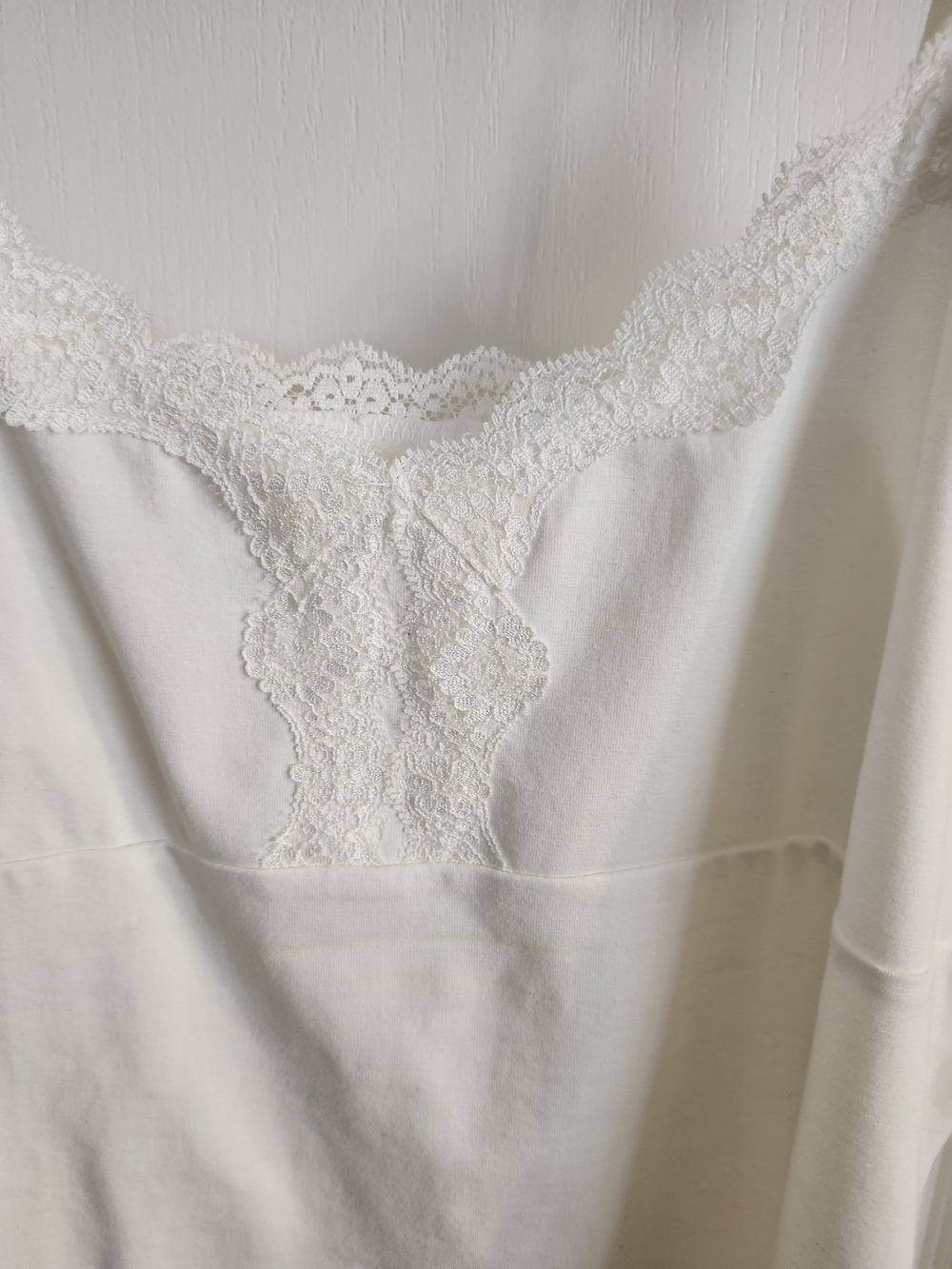 New Cream Lace-Trim Cami Top - Picture 3 of 7